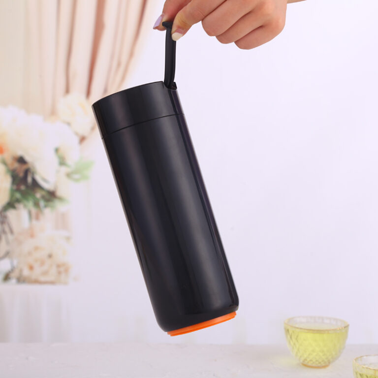 D26 Stainless Steel Travel Mug